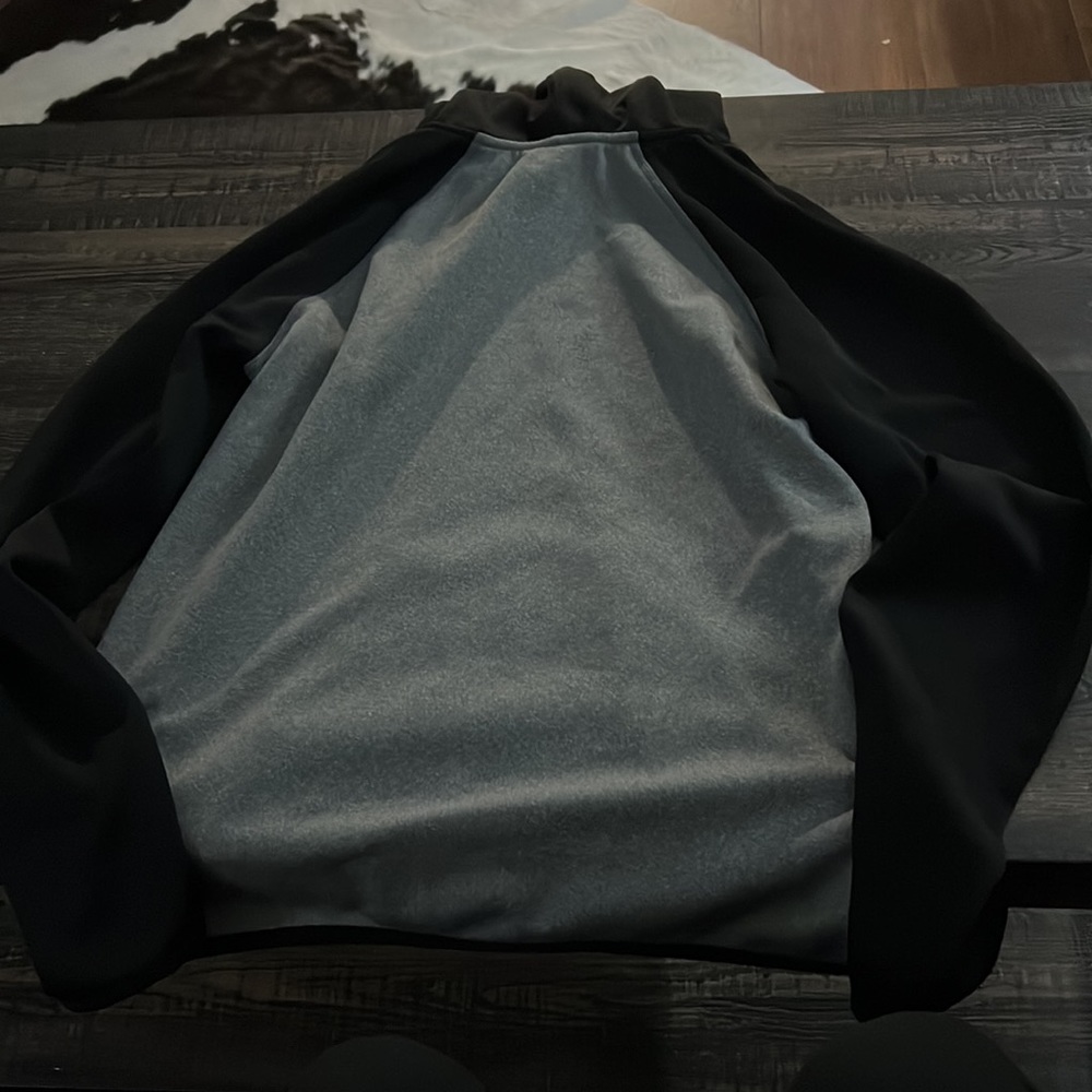 Nike pullover - Picture 2 of 2
